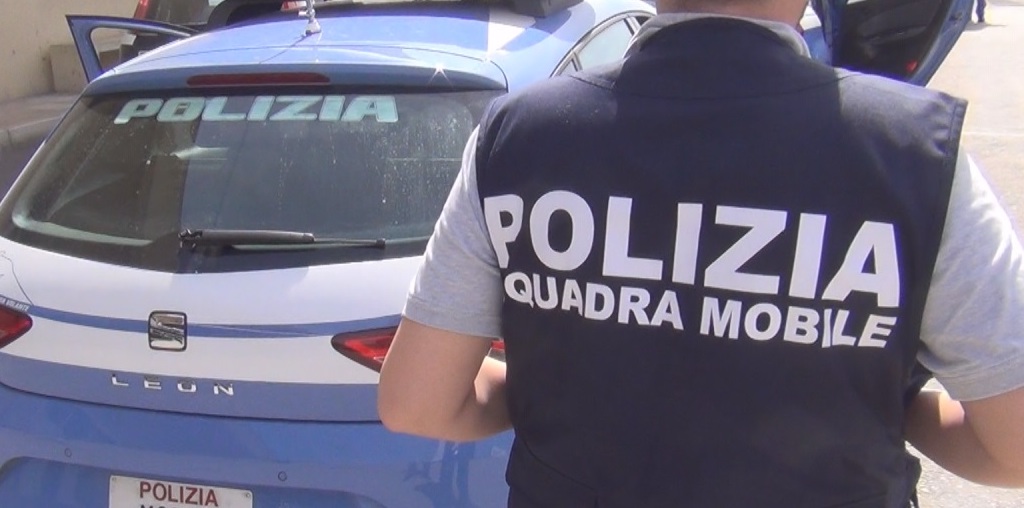 Arrestato dalla squaDRA MOBILE ESPONENTE DELLA CRIMINALITà ORGANIZZATA