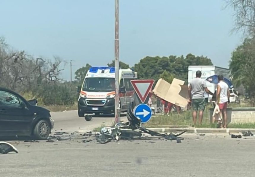 Morti 2 motociclisti in incidente stradale