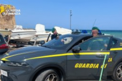 Casalabate: Sequestrati Pontile e Area Demaniale per Abusivismo